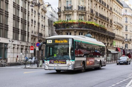Navigating Public Transport in Paris Without the Stress